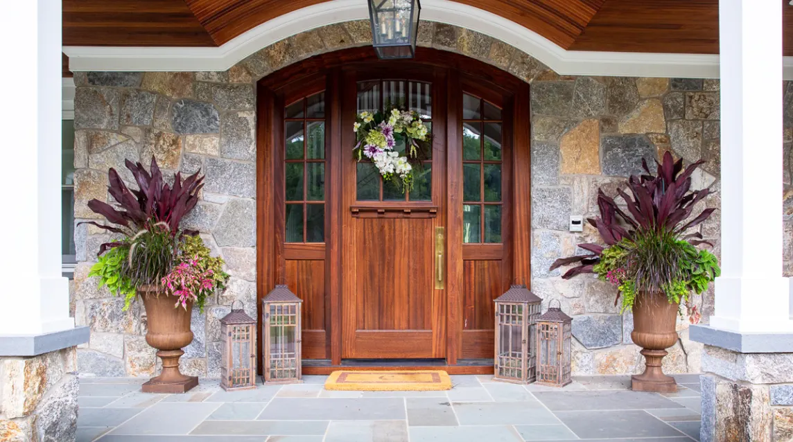 How To Select The Perfect Entry Door For Your House?